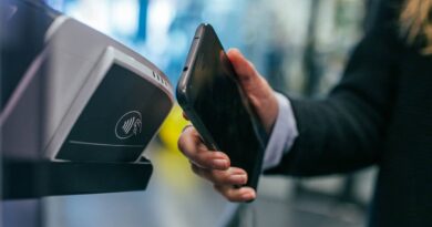 NFC platba pomocí mobilního telefonu