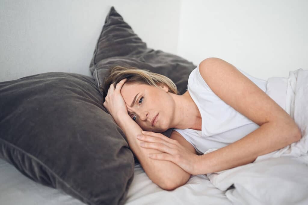 Únava z nekvalitního spánku kvůli stresu